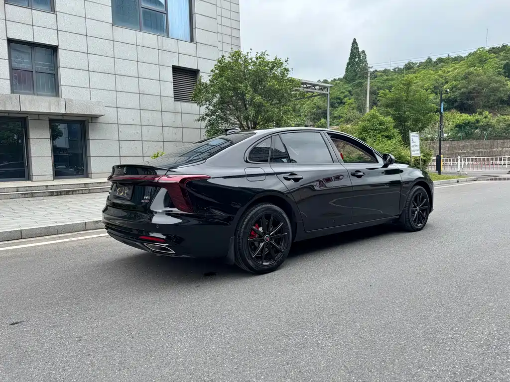 Hongqi H5 1.5 T DCT Shadow