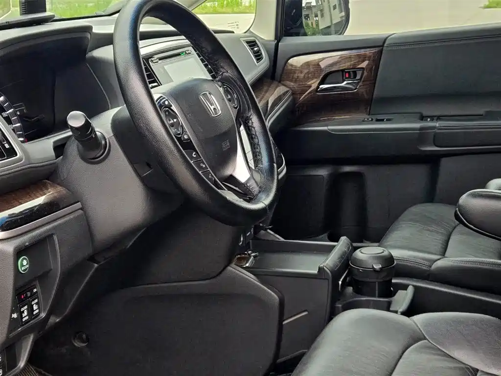 Odyssey 2.4 L Smart Enjoyment