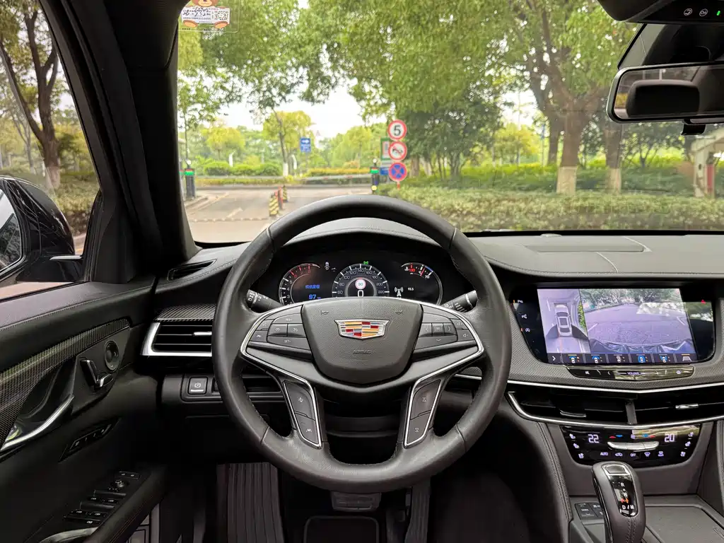 Cadillac CT6 28 T Leading Sport