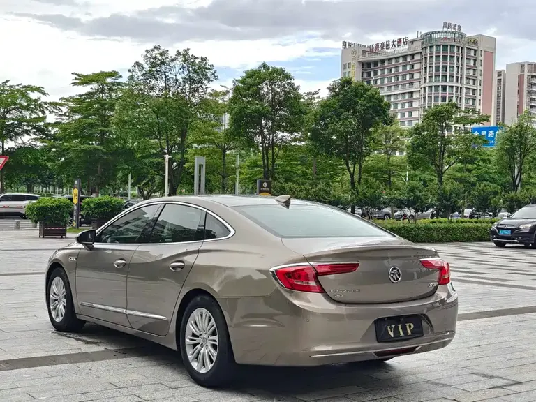 Buick LaCrosse 20 T Elite