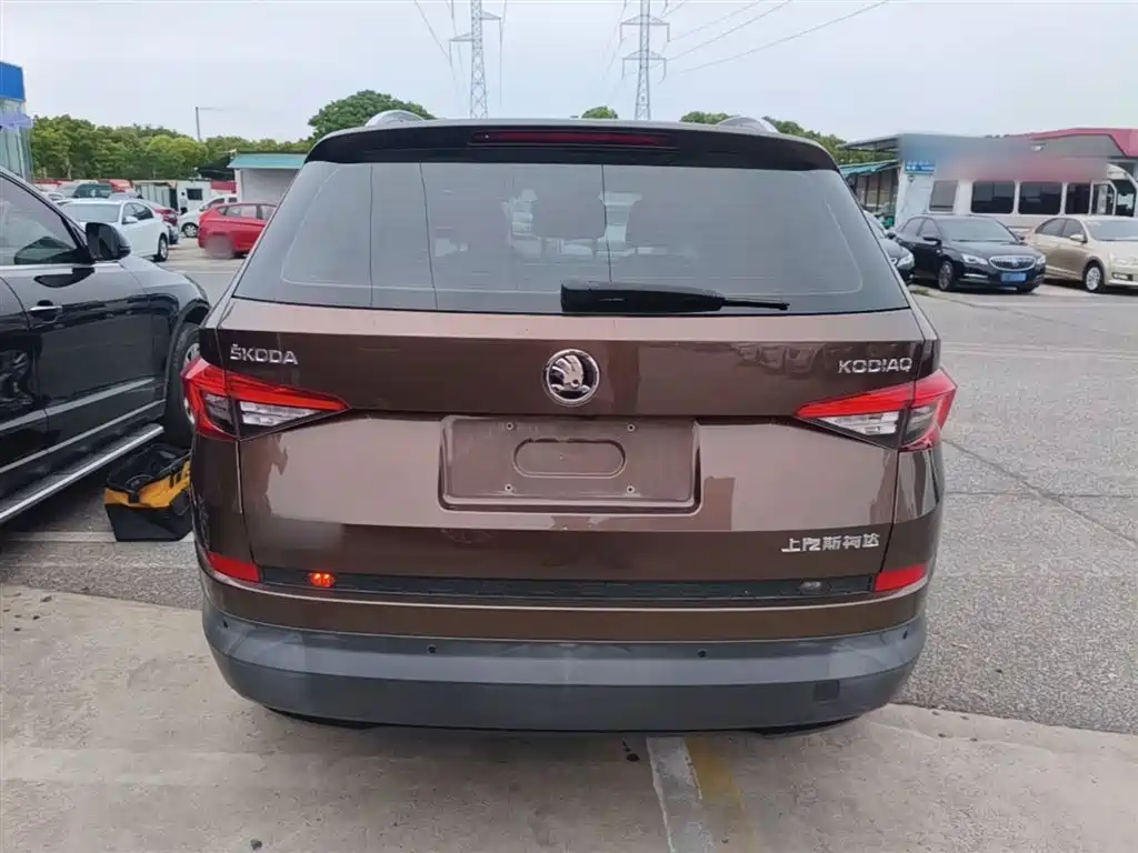 Kodiaq Facelift TSI330 5-seat 2 WD Comfort
