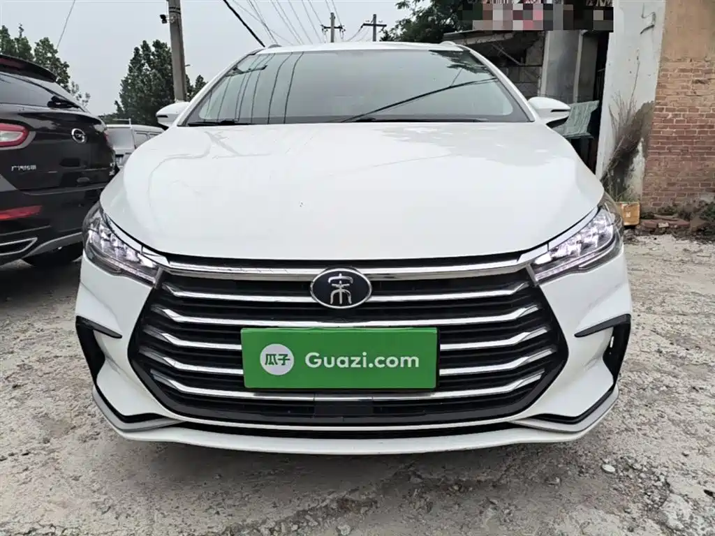 Song MAX Upgraded 1.5 T Auto Luxury 7-seat