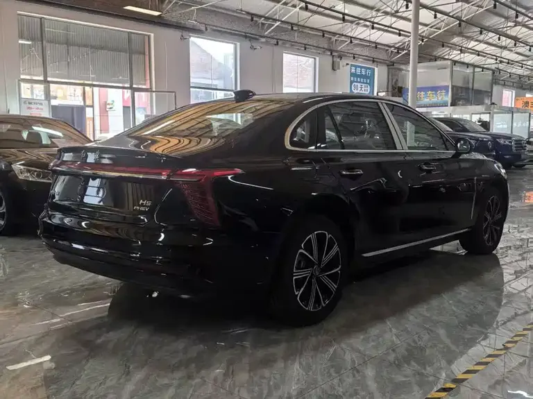 Hongqi H5 PHEV 130 Super Hybrid