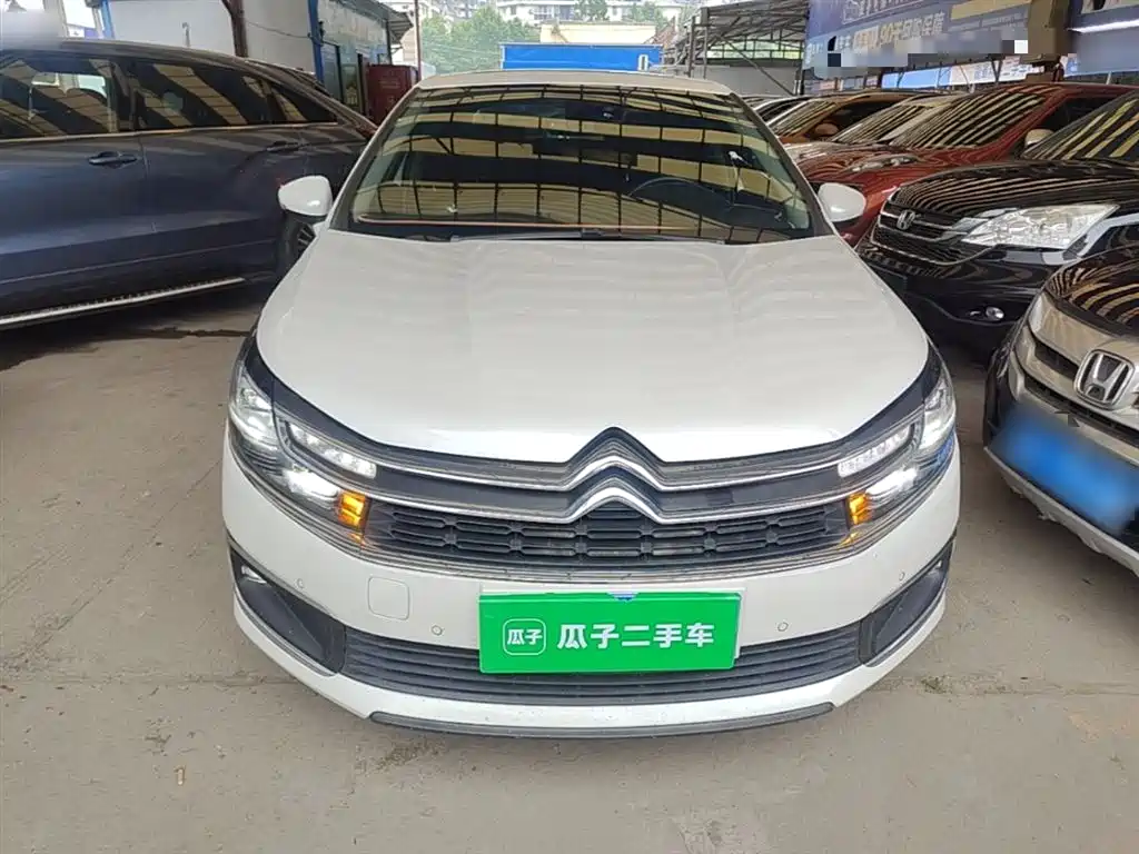 Citroen C4 L 1.2 T Auto Elite
