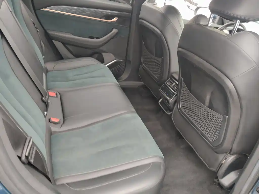 Xingyue L 2.0 TD DCT EVO 2 WD Distinguished