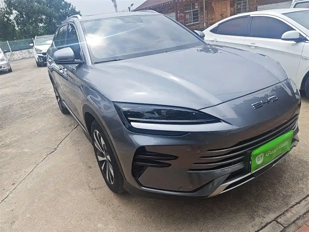Song PLUS NEV Glory DM-i 110 km Flagship