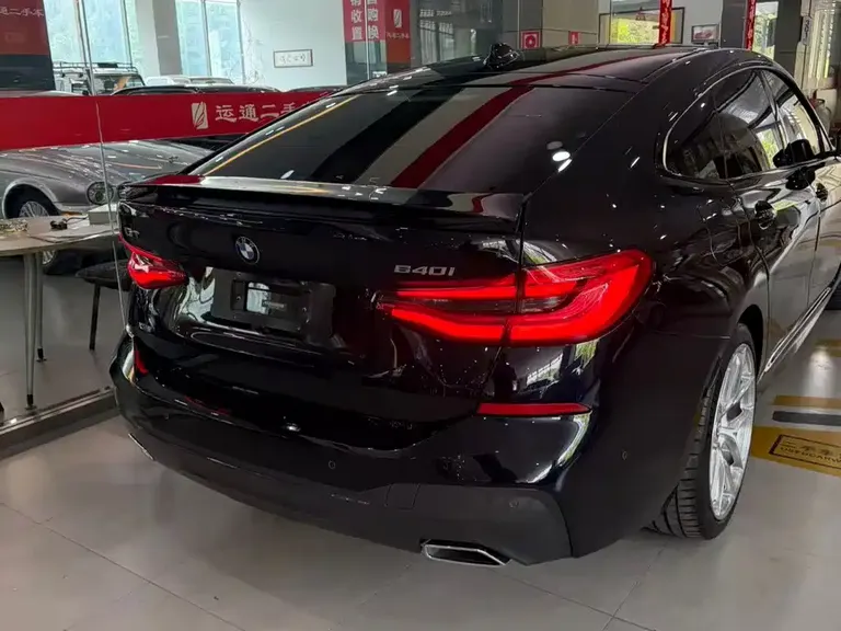 BMW 6 Series GT 640 i xDrive M Sport Package