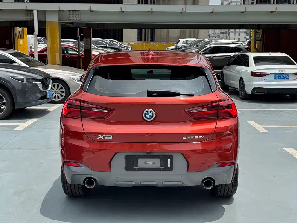BMW X2 (Import) sDrive25 i Leading M Offroad Package CN-V