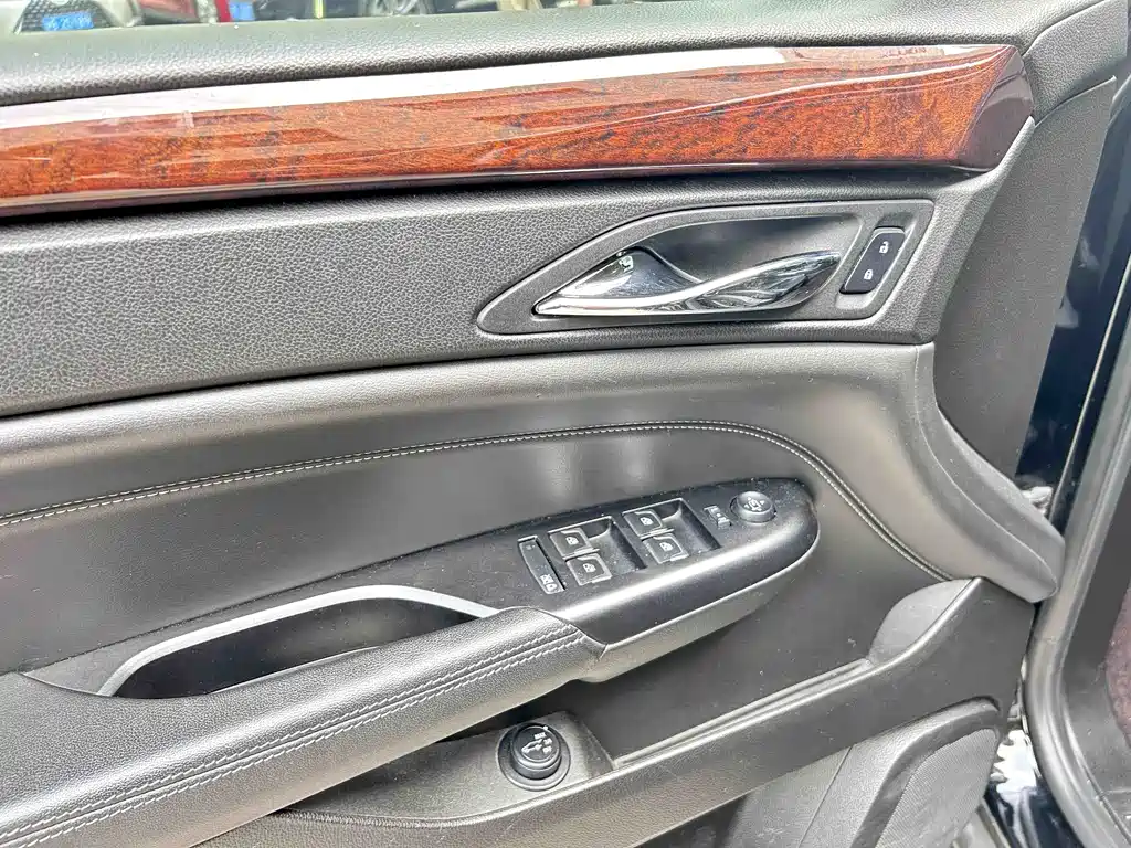 Cadillac SRX 3.0 L Elite