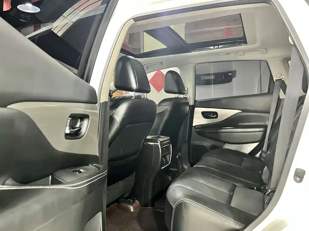 Murano 楼兰 2019款 2.5 S/C HEV XE 四驱混动智联尊尚版 国V