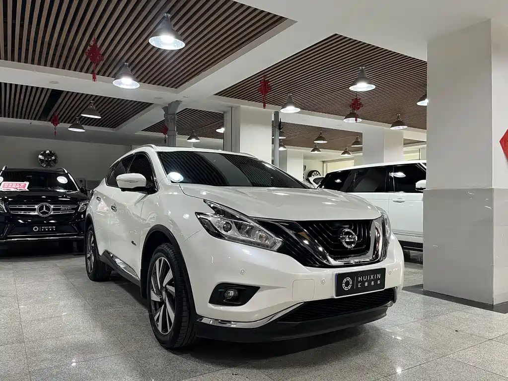 Murano 楼兰 2019款 2.5 S/C HEV XE 四驱混动智联尊尚版 国V