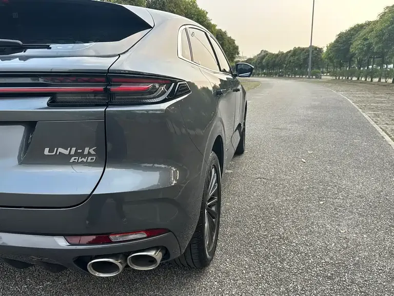 Changan UNI-K 2.0 T Outstanding