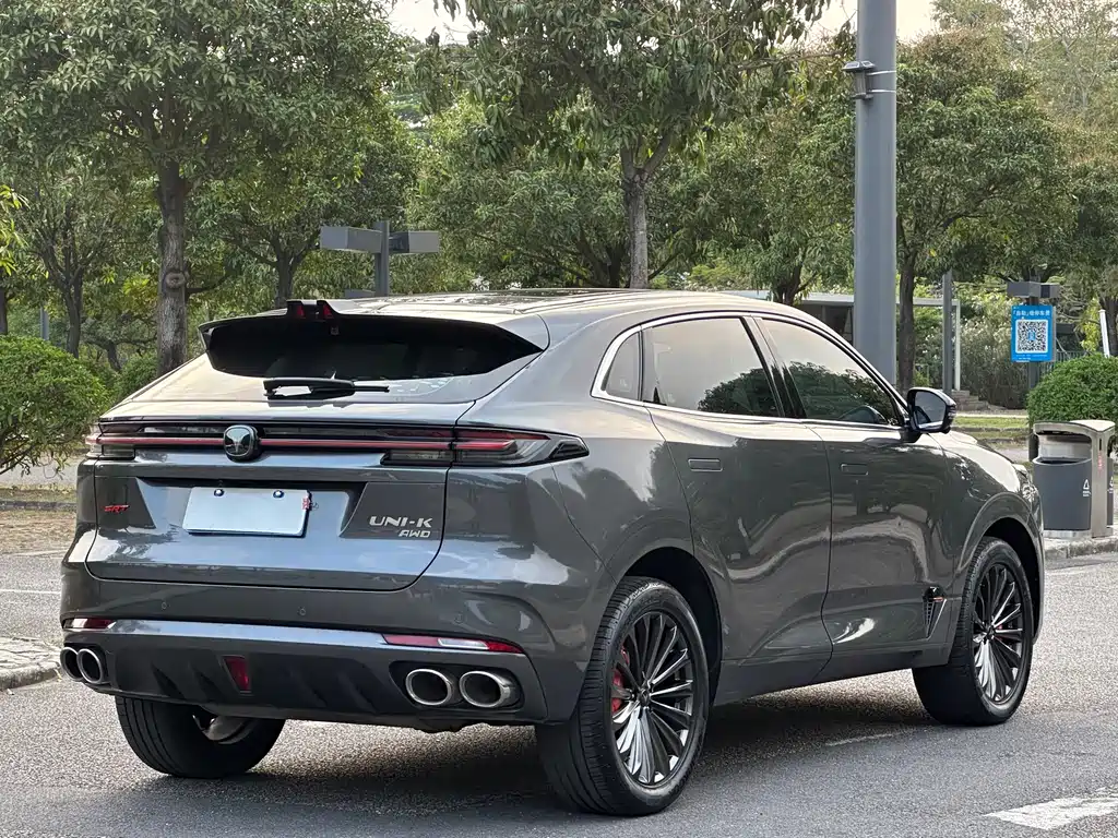 Changan UNI-K 2.0 T Outstanding