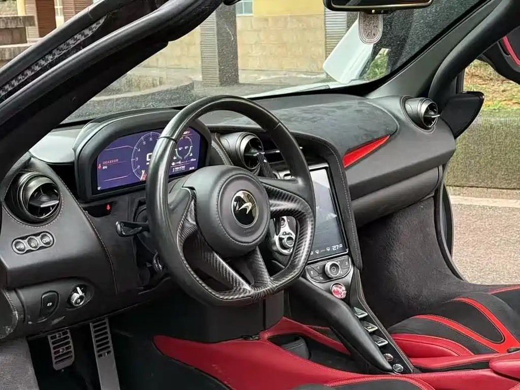 McLaren 720 S 4.0 T Coupe