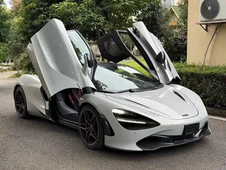 McLaren 720 S 4.0 T Coupe