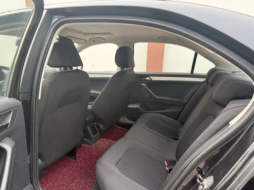 Jetta 1.6 L Manual Comfort