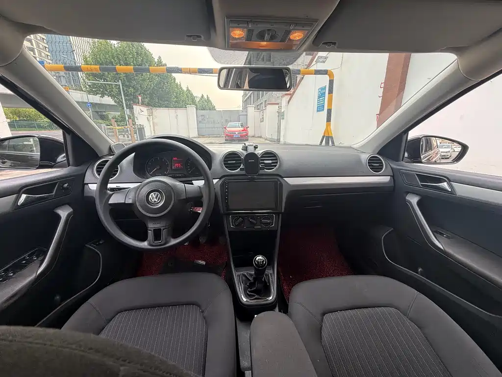 Jetta 1.6 L Manual Comfort