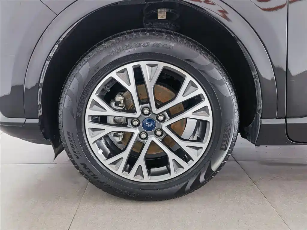 Escape EcoBoost 245 4 WD Excellence Enjoyment
