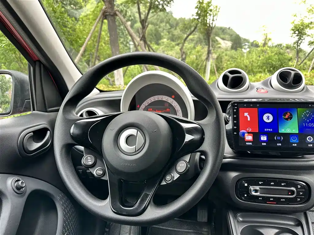 smart forfour 1.0 L 52 kW Agile