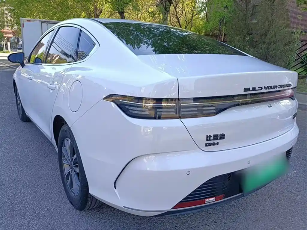 Destroyer 05 Glory DM-i 55 KM Luxury
