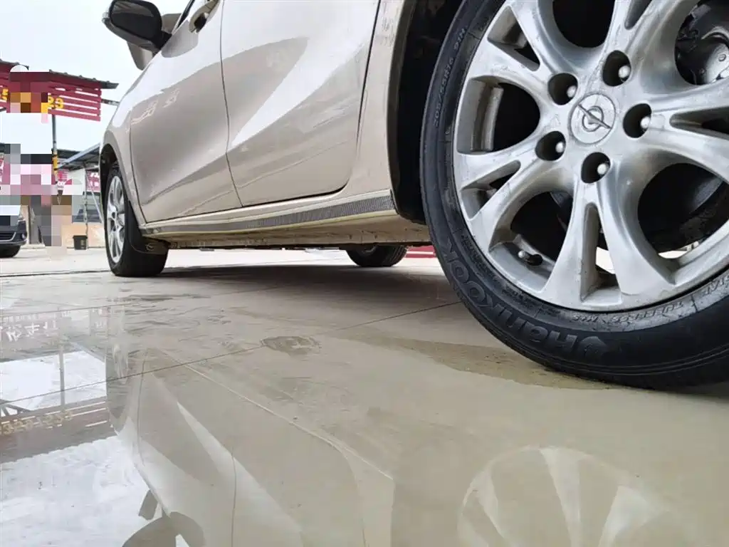 Family 福美来 2014款 M5 1.6 L 手动标准型