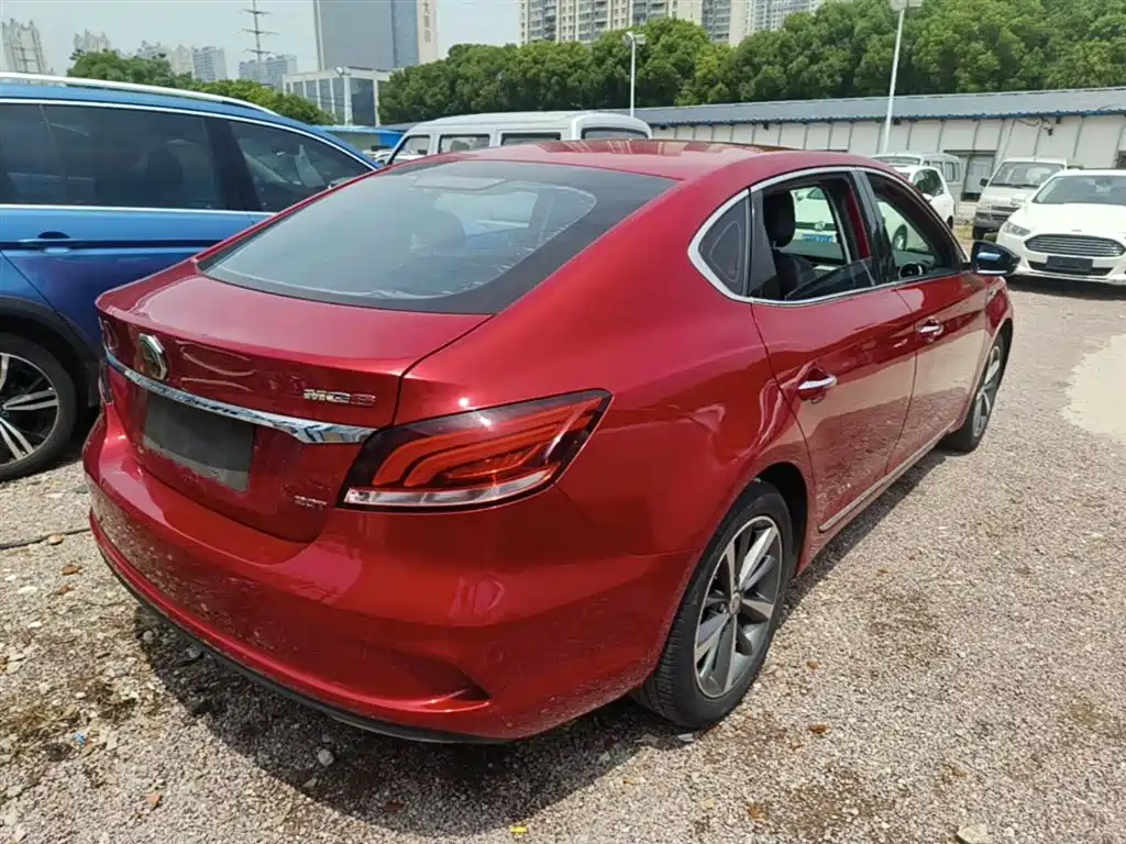 MG6 20 T Auto Sport