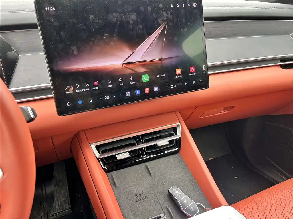 Tang L DM 175 KM Drone Player