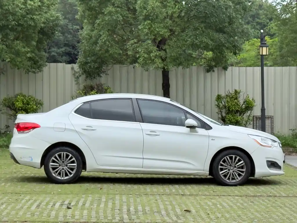 Citroen C4 L 1.8 L Smart Drive Auto Power Enjoyment