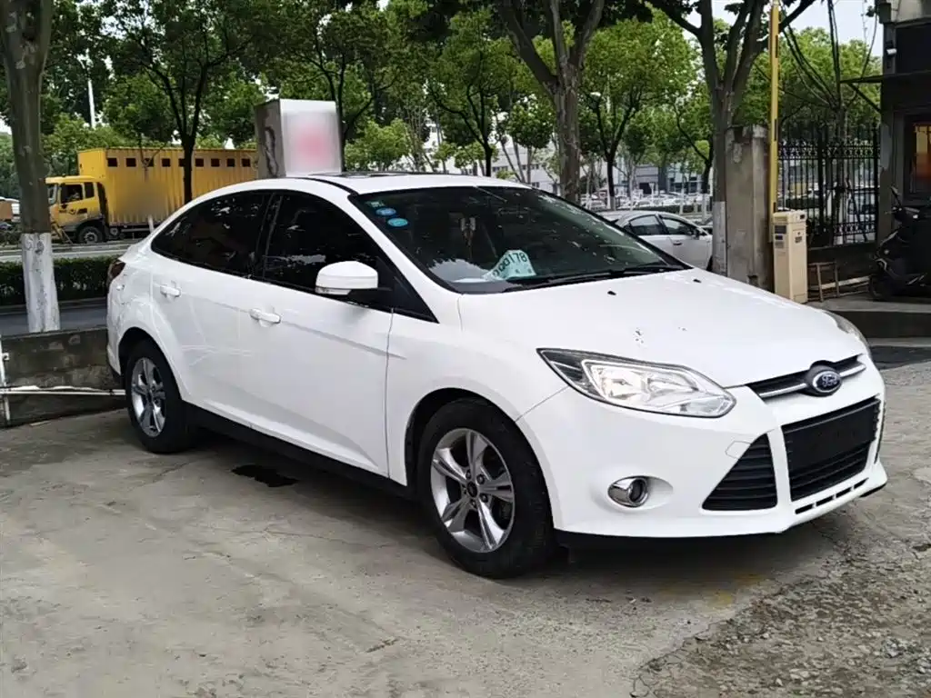 Focus Sedan 1.6 L Auto Style