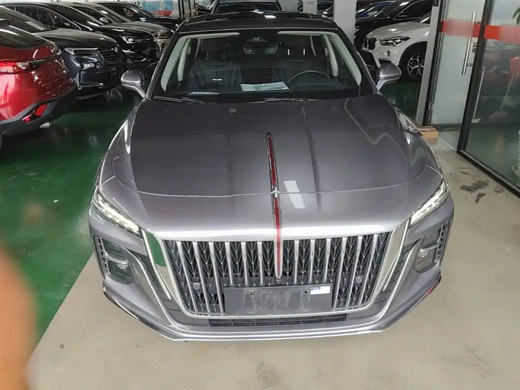Hongqi H5 2.0 T Auto Connected Flagship Enjoyment