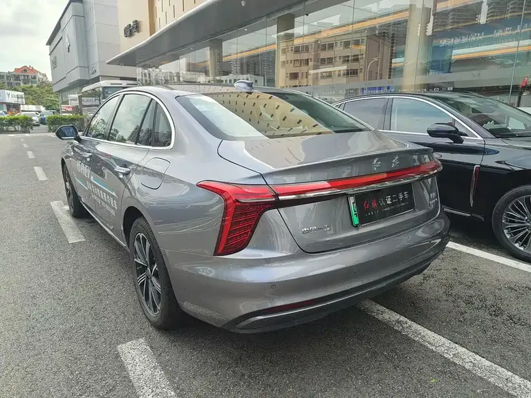 Hongqi H5 PHEV 170 Super Hybrid