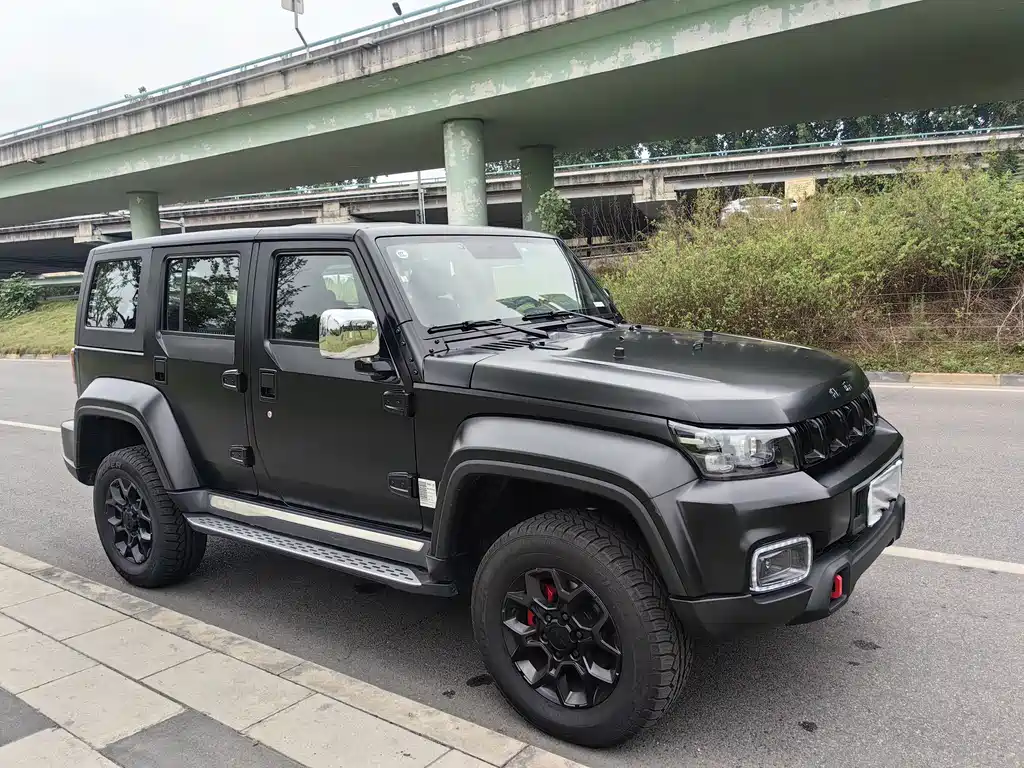 BAIC BJ40 2.0 D Blade Hero Glory