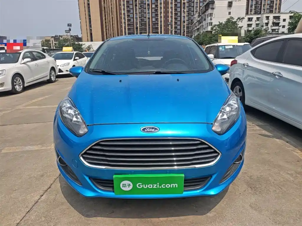 Fiesta Hatchback 1.5 L Auto Fashion
