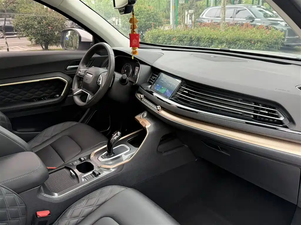 Haval H6 1.5 T Auto Urban