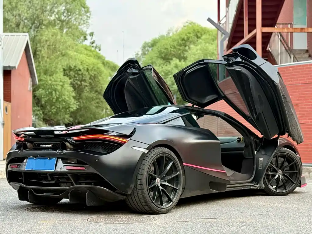 McLaren 720 S 4.0 T Coupe
