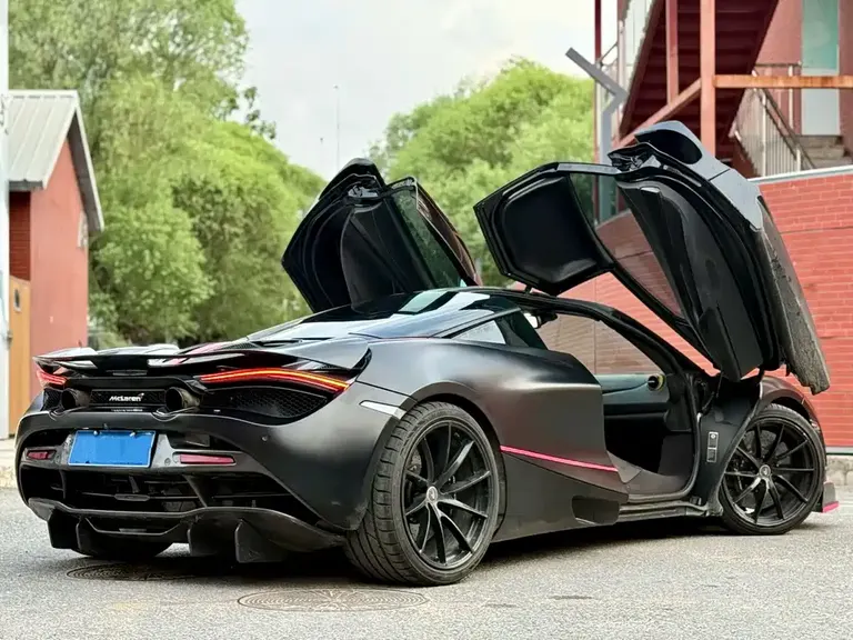 McLaren 720 S 4.0 T Coupe