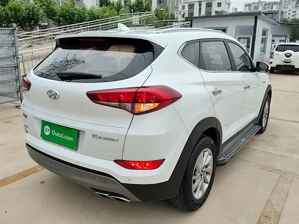 Tucson 1.6 T DCT 2 WD Intelligent