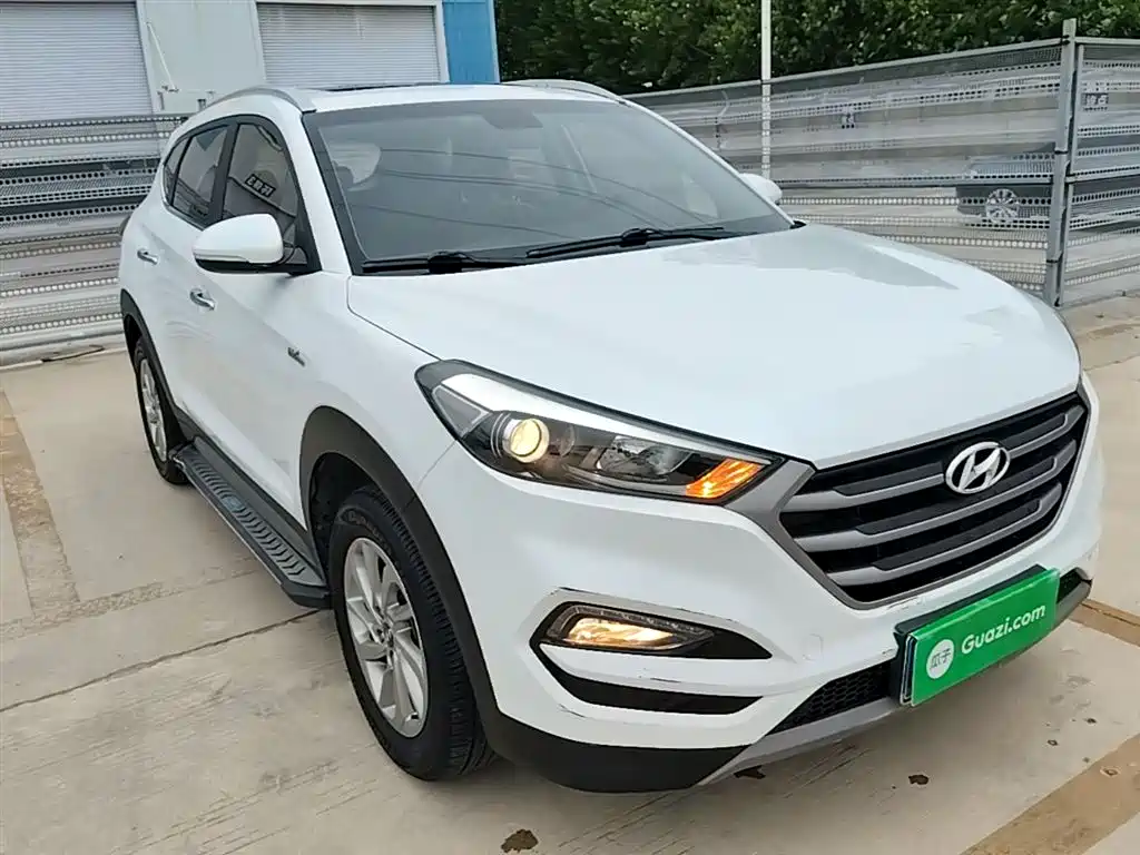 Tucson 1.6 T DCT 2 WD Intelligent