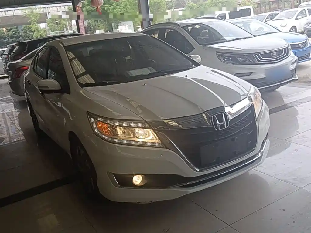 Crider 1.8 L CVT Comfort