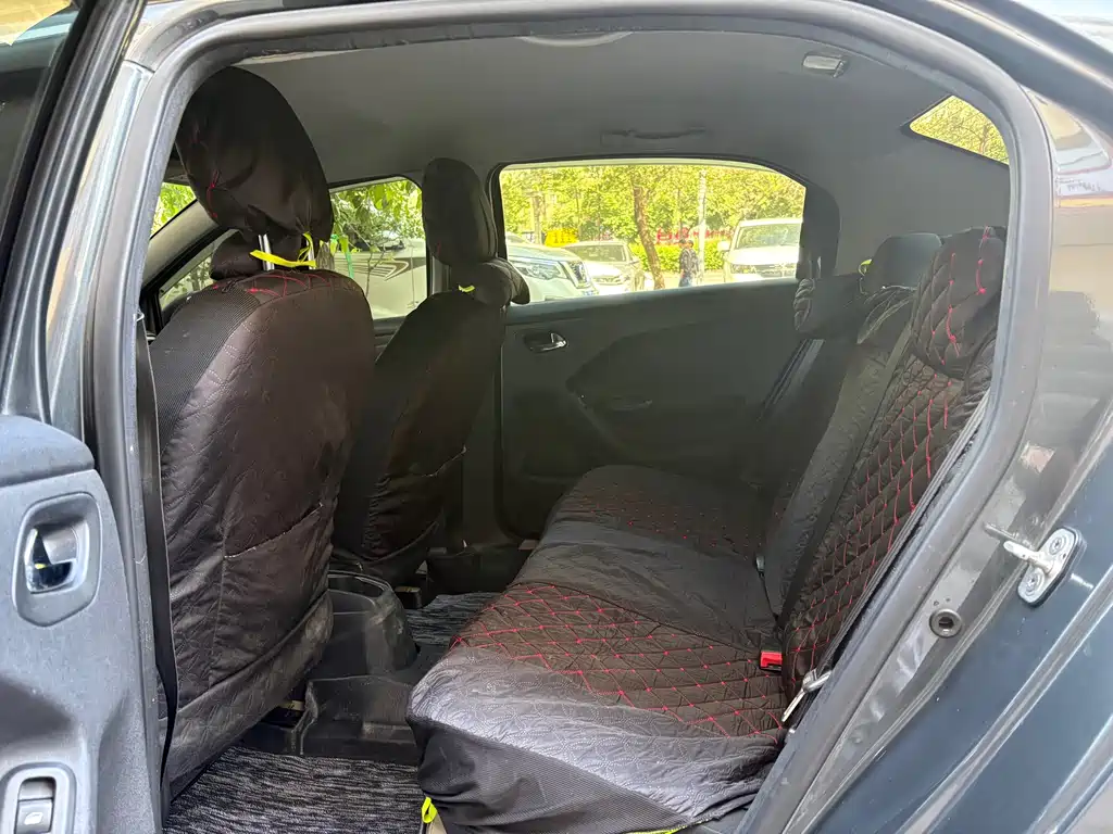 Elysee 1.6 L Manual Fashion