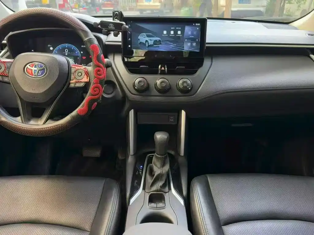Corolla Cross 2.0 L Pioneer