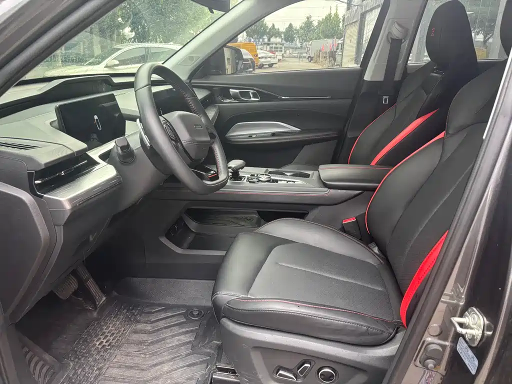Changan Oshan Z6 Blue Whale 1.5 T DCT Smart Supreme