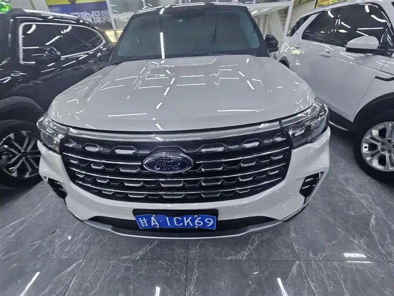 Ford Explorer EcoBoost 285 4 WD Style plus 7-seat