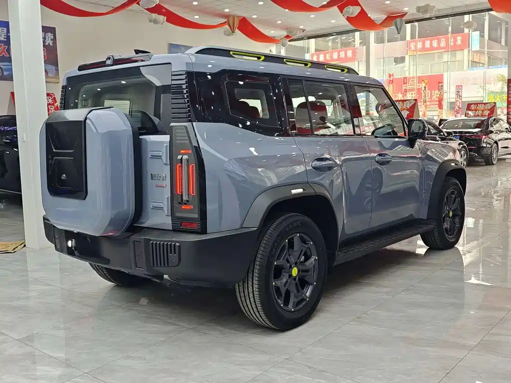 Jetour Traveller 2.0 T 4 WD Cross PRO