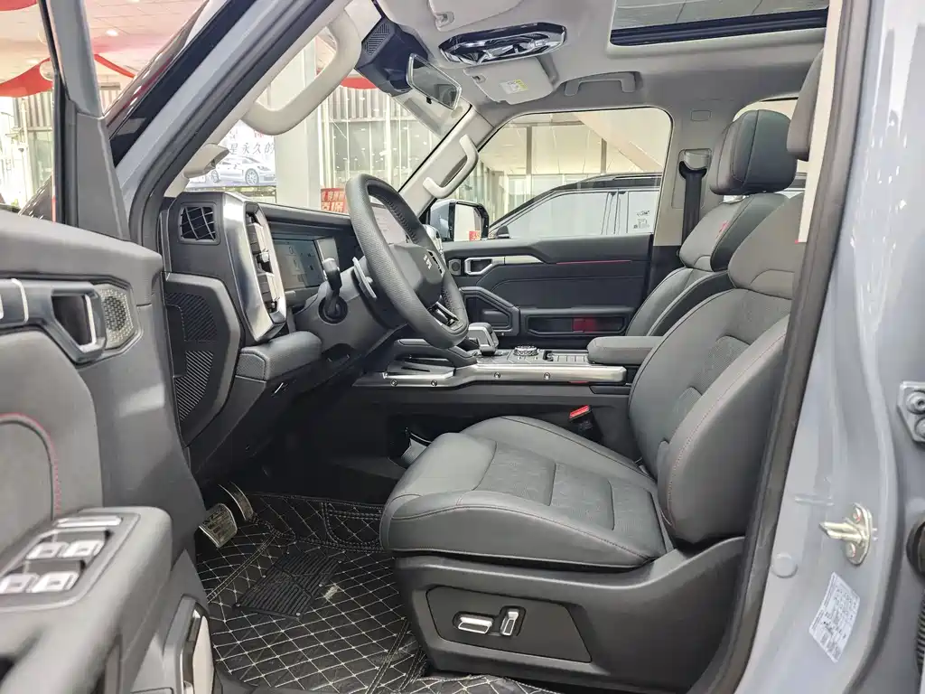 Jetour Traveller 2.0 T 4 WD Cross PRO
