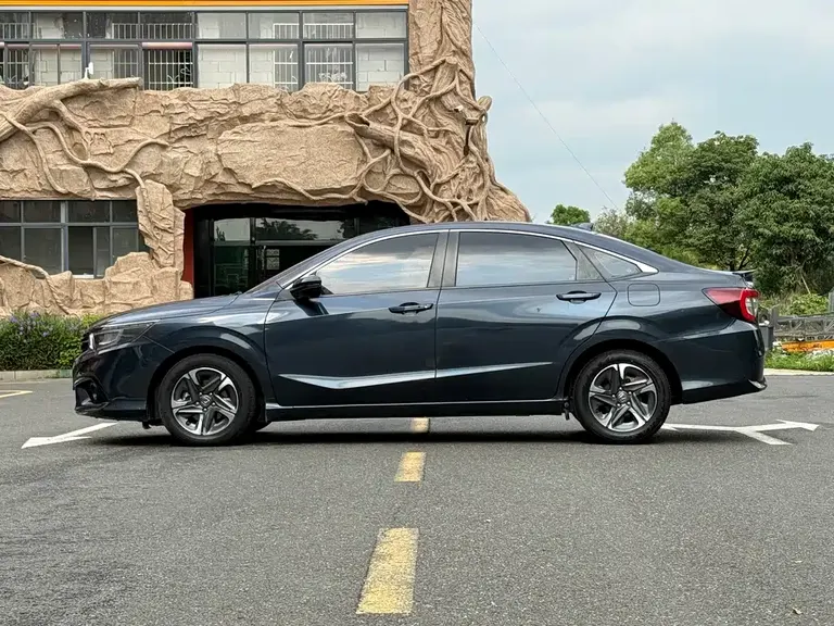 Honda Envix 180 TURBO CVT Pleasure