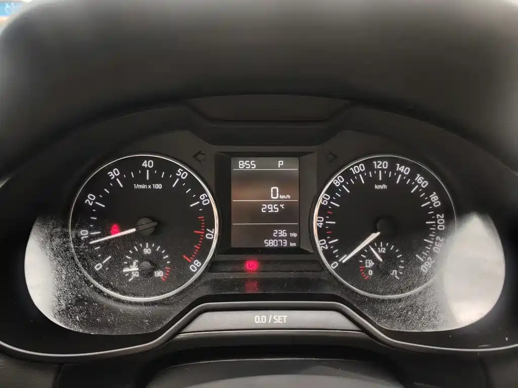 Octavia 1.6 L Auto Creation