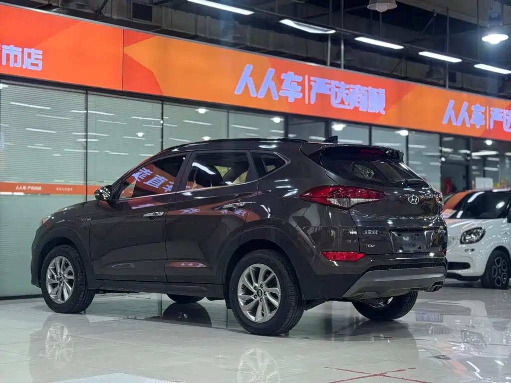 Tucson 1.6 T DCT 2 WD Intelligent