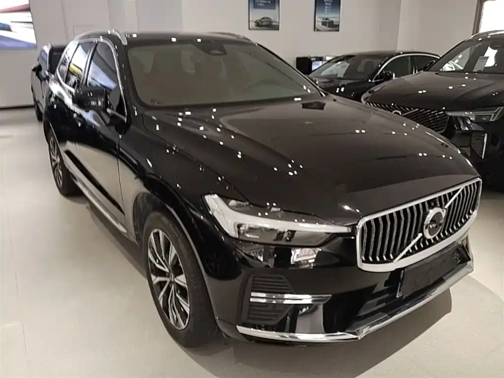 Volvo XC60 B5 4 WD Smart Vision Luxury