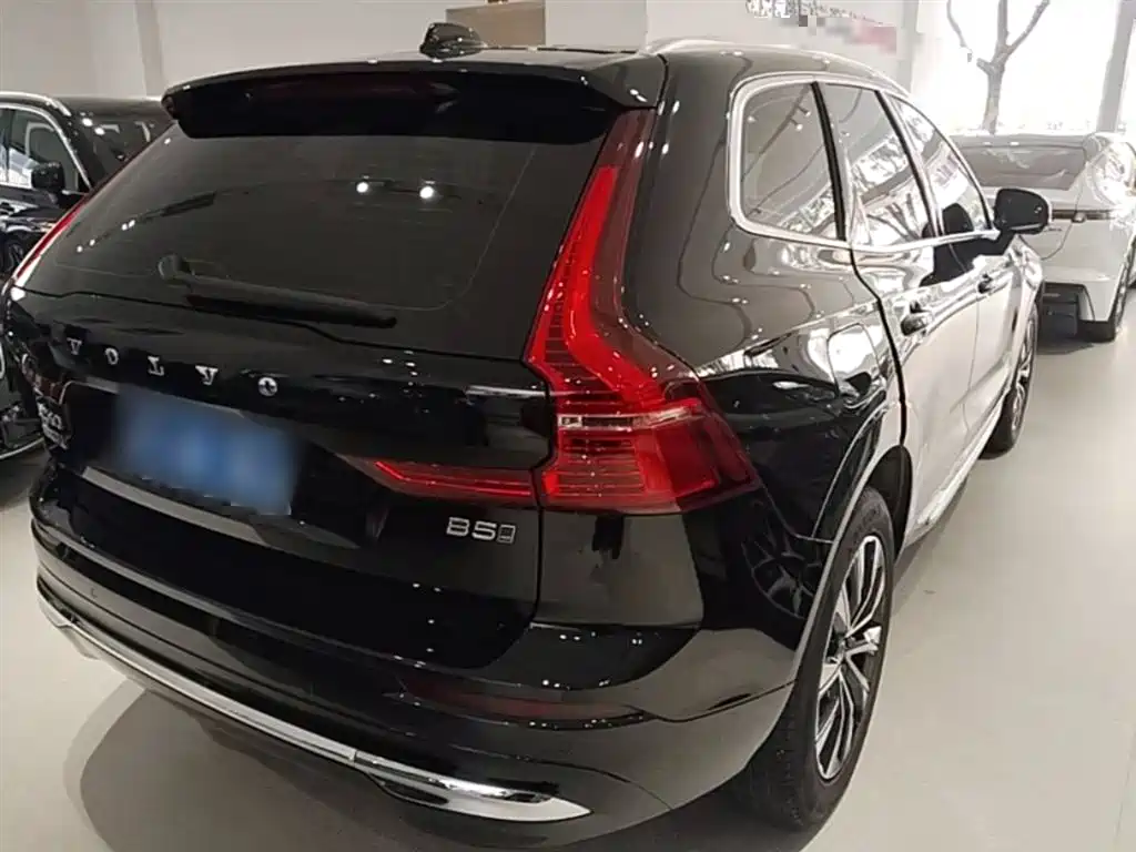 Volvo XC60 B5 4 WD Smart Vision Luxury